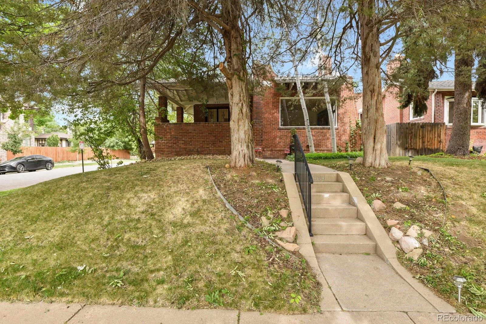 1890 Cherry Street Denver CO 80220 MLS #REC6428055 06042026142348 1600 32