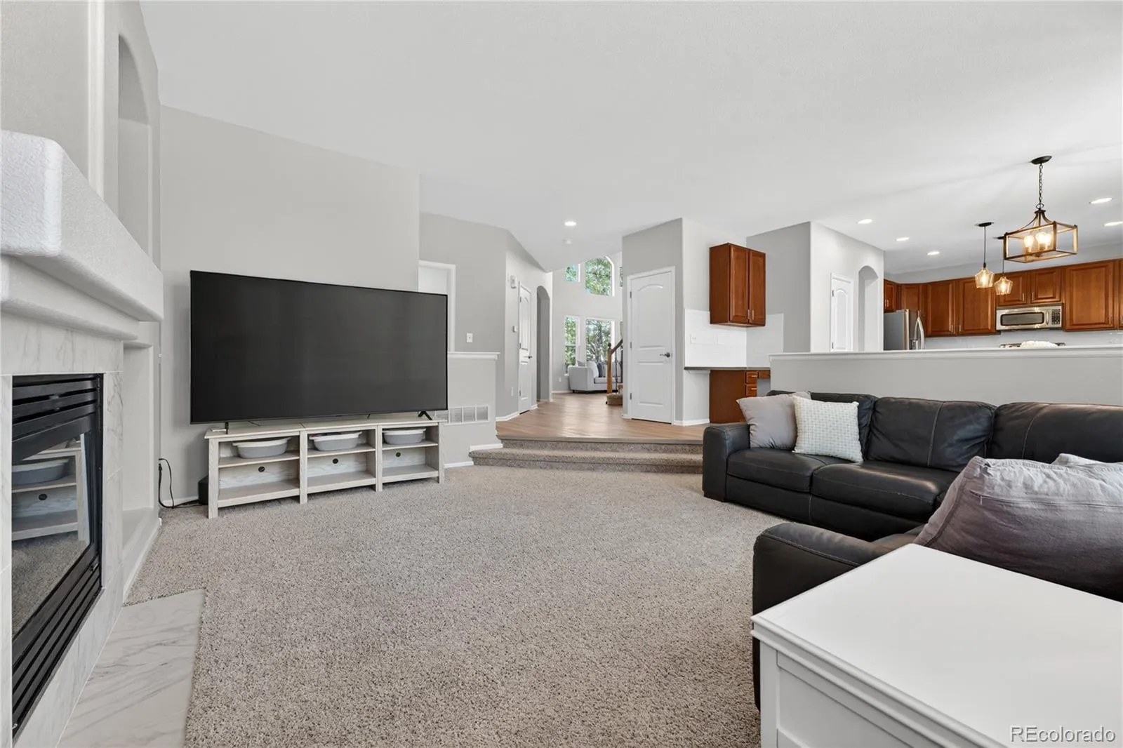 7218 S Ukraine Street Aurora CO 80016 MLS #REC6428632 05142026134532 1600 13