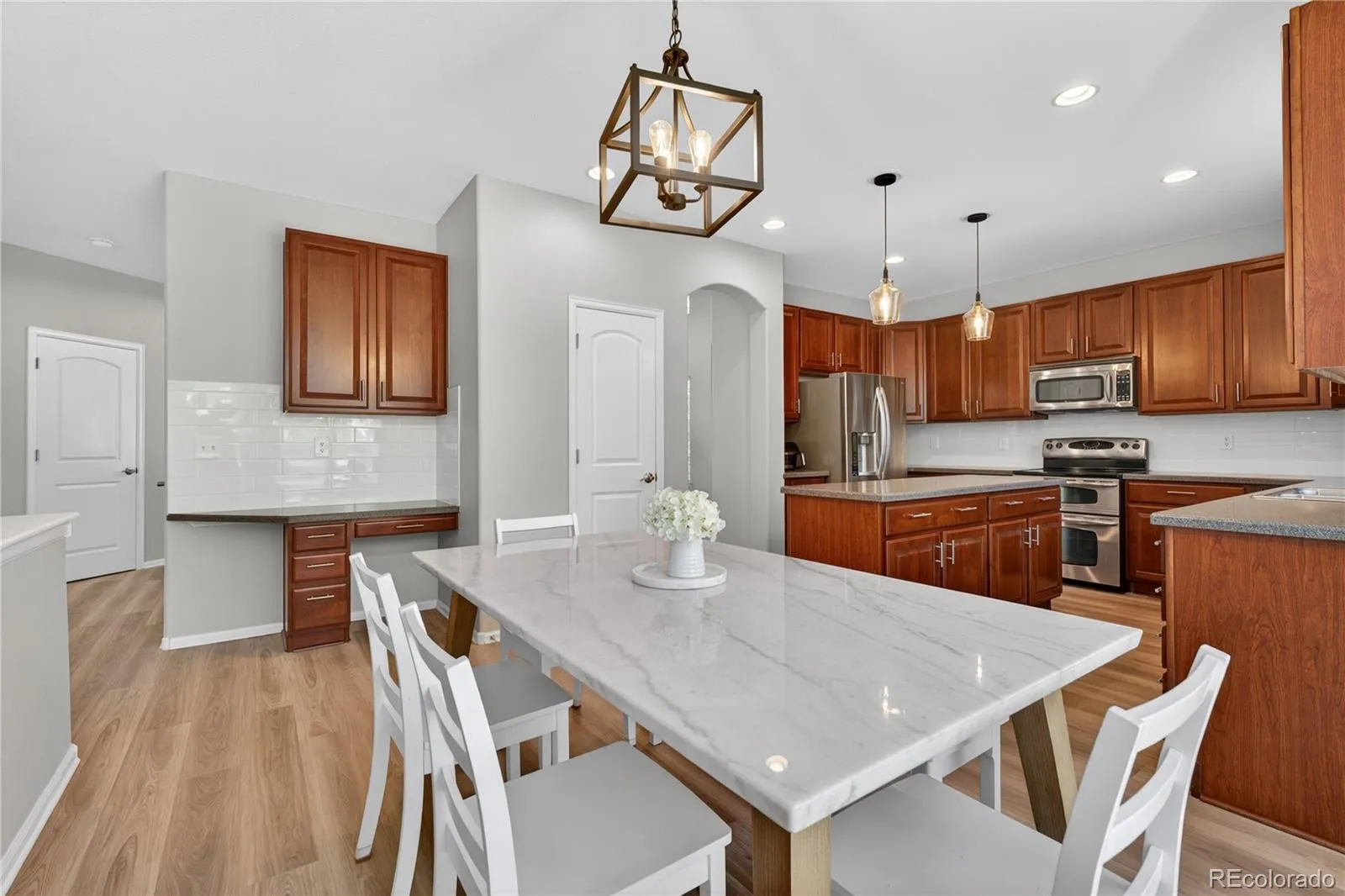 7218 S Ukraine Street Aurora CO 80016 MLS #REC6428632 05142026134532 1600 6