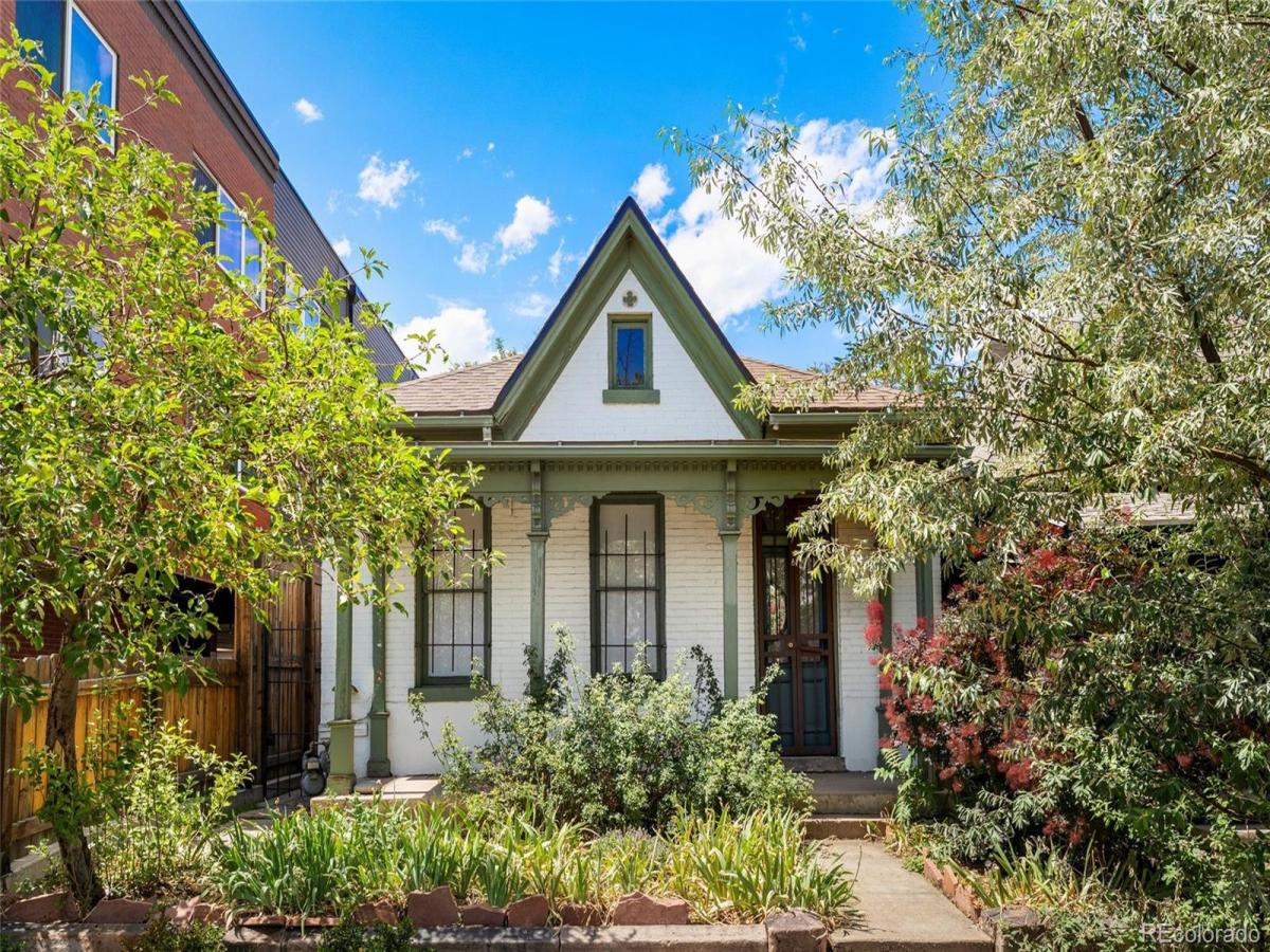 3415 Arapahoe Street Denver CO 80205 | MLS #REC6431942 MLS #REC6431942 image #0