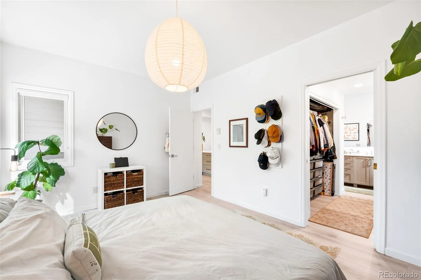 04192026013256 1600 16