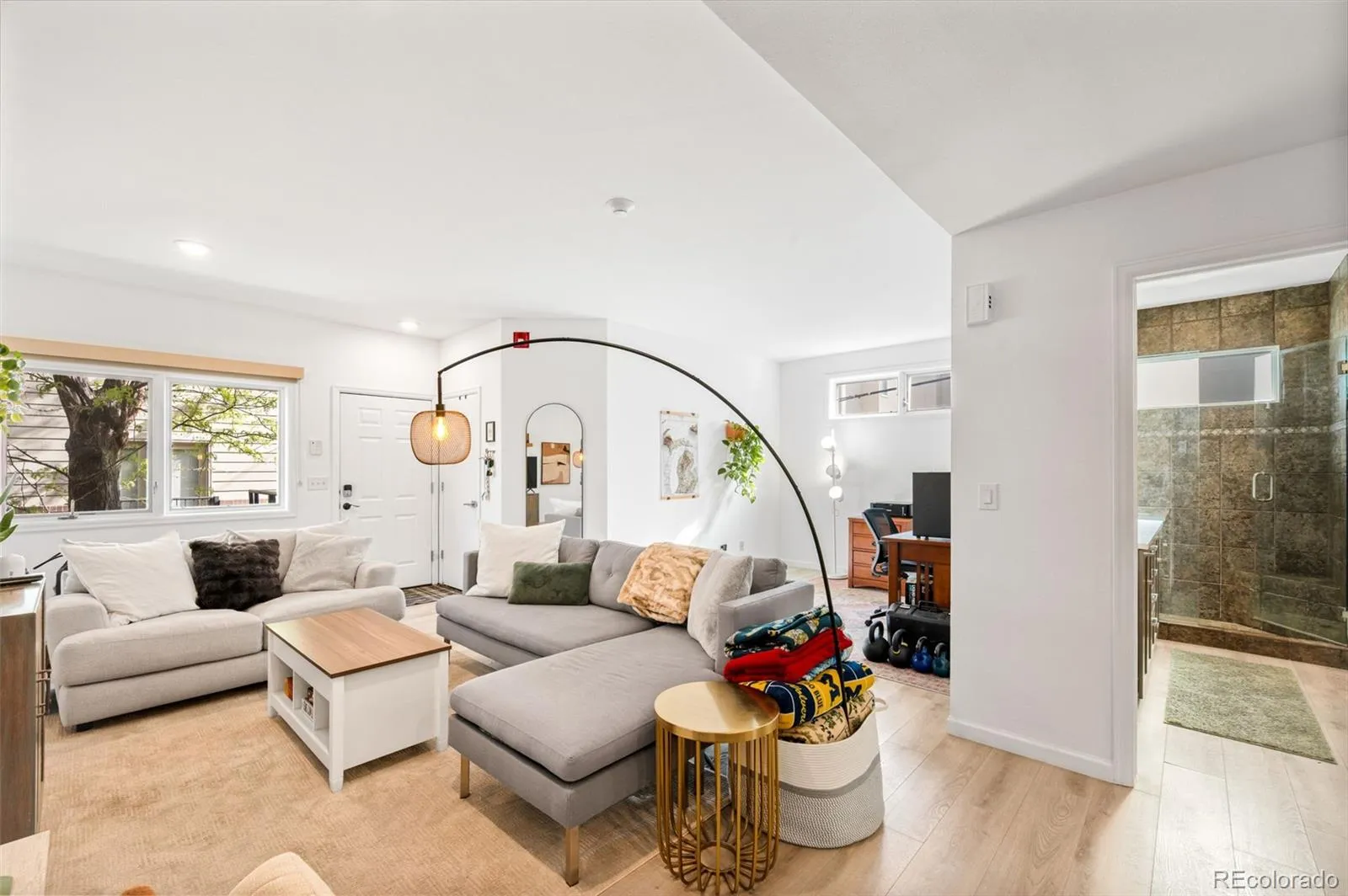 04192026013256 1600 6