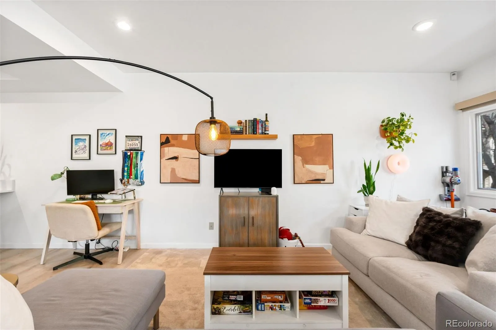 04192026013256 1600 7