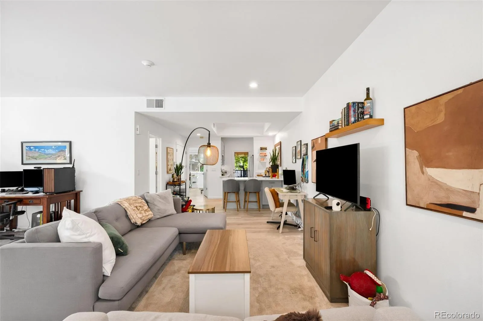 04192026013256 1600 8