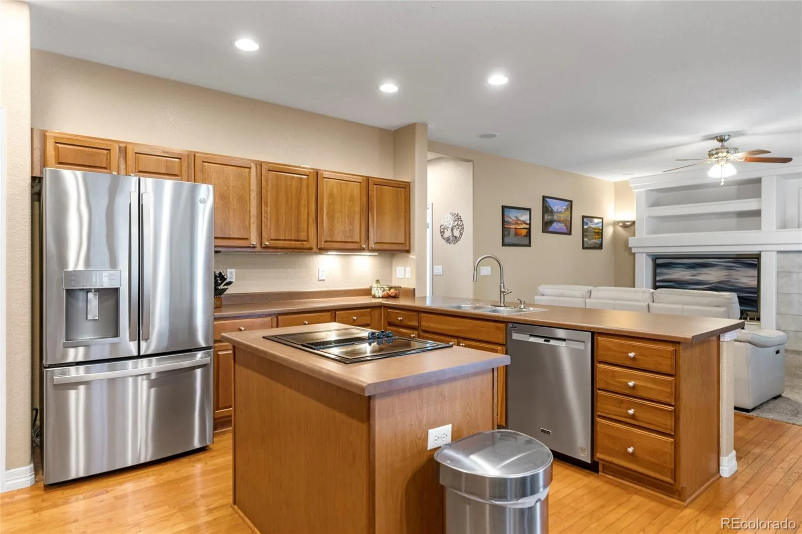 11943 Song Bird Hills Street Parker CO 80138 | MLS #REC6437271 08192026195935 1600 26
