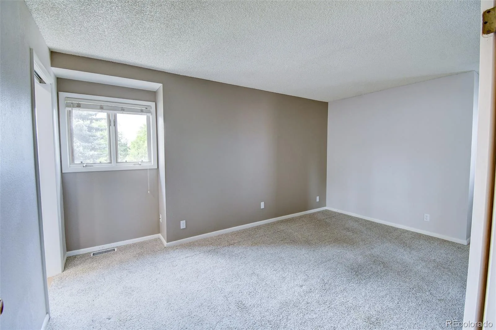 7857 S University Way Centennial CO 80122 | MLS #REC6438860 07192026133846 1600 13