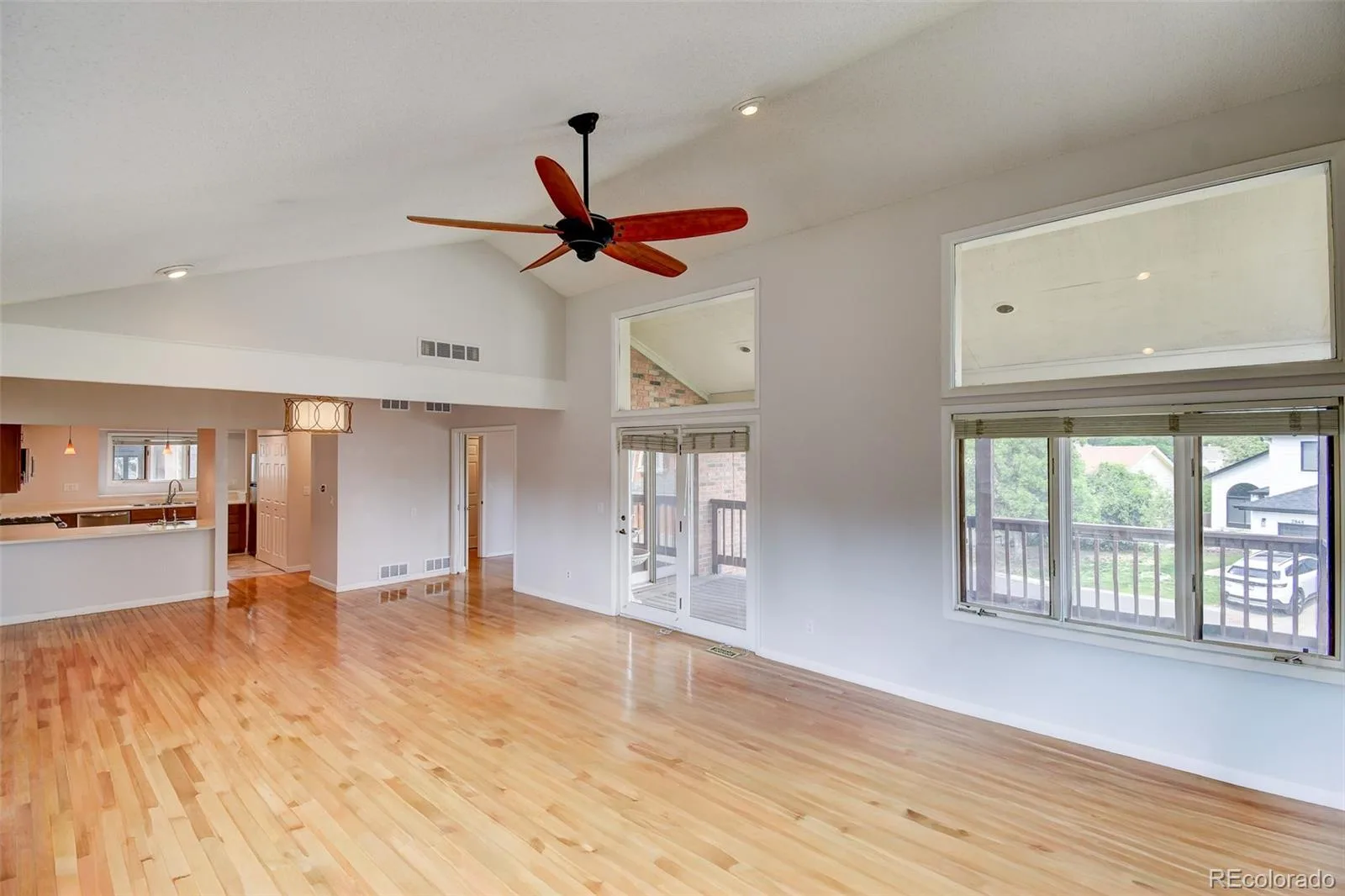 7857 S University Way Centennial CO 80122 | MLS #REC6438860 07192026133846 1600 9
