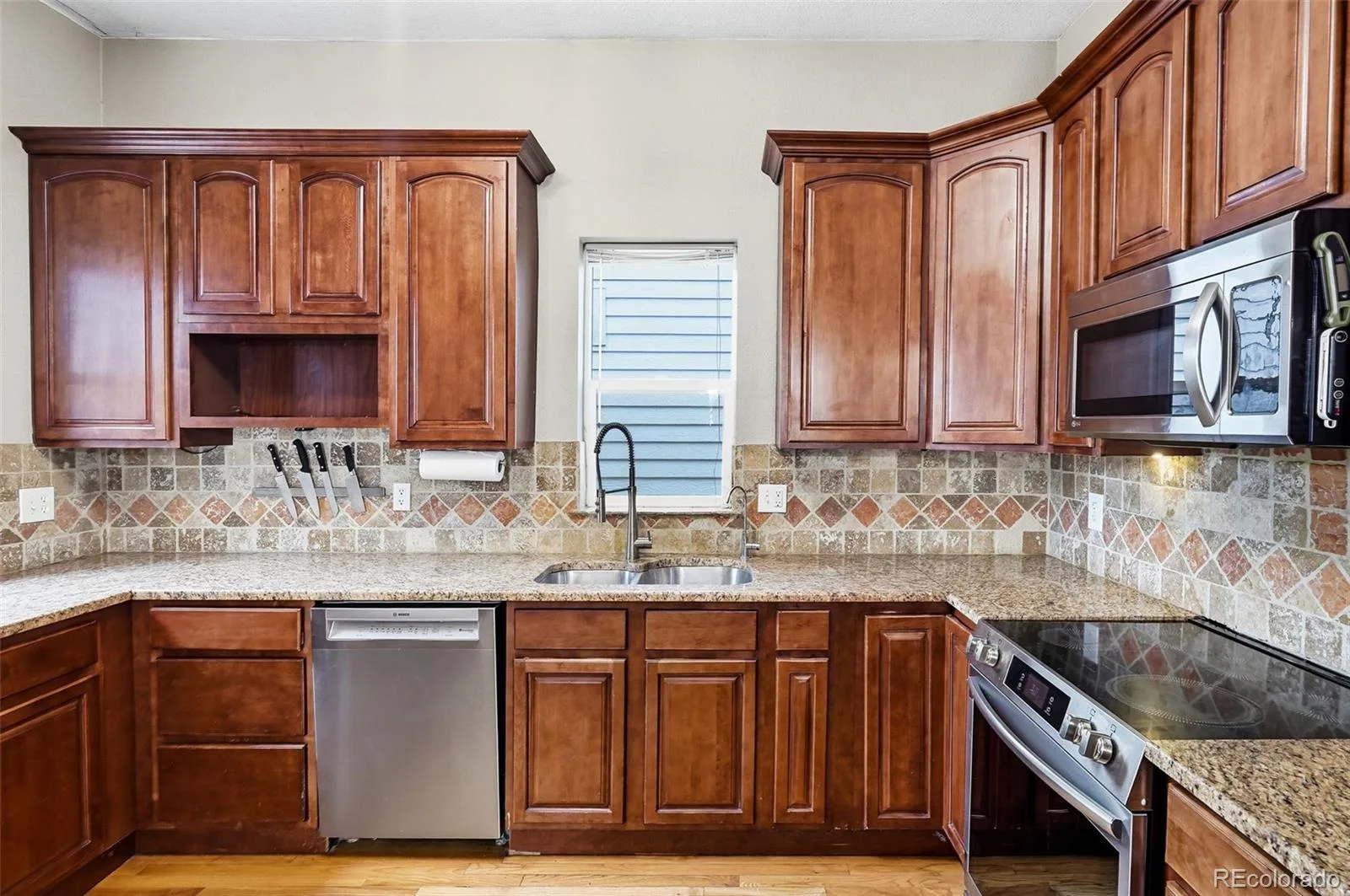 3744 N Gilpin Street Denver CO 80205 MLS #REC6438991 07062026170224 1600 12