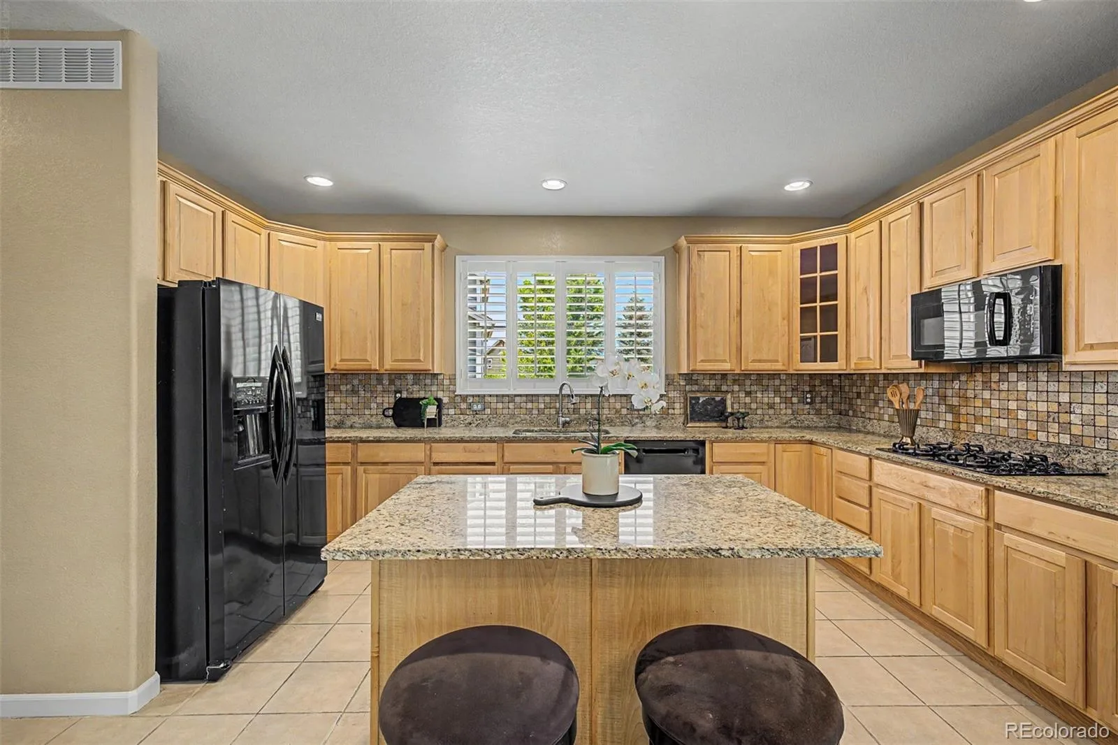 7318 S Millbrook Street Aurora CO 80016 | MLS #REC6439958 08052026143737 1600 16