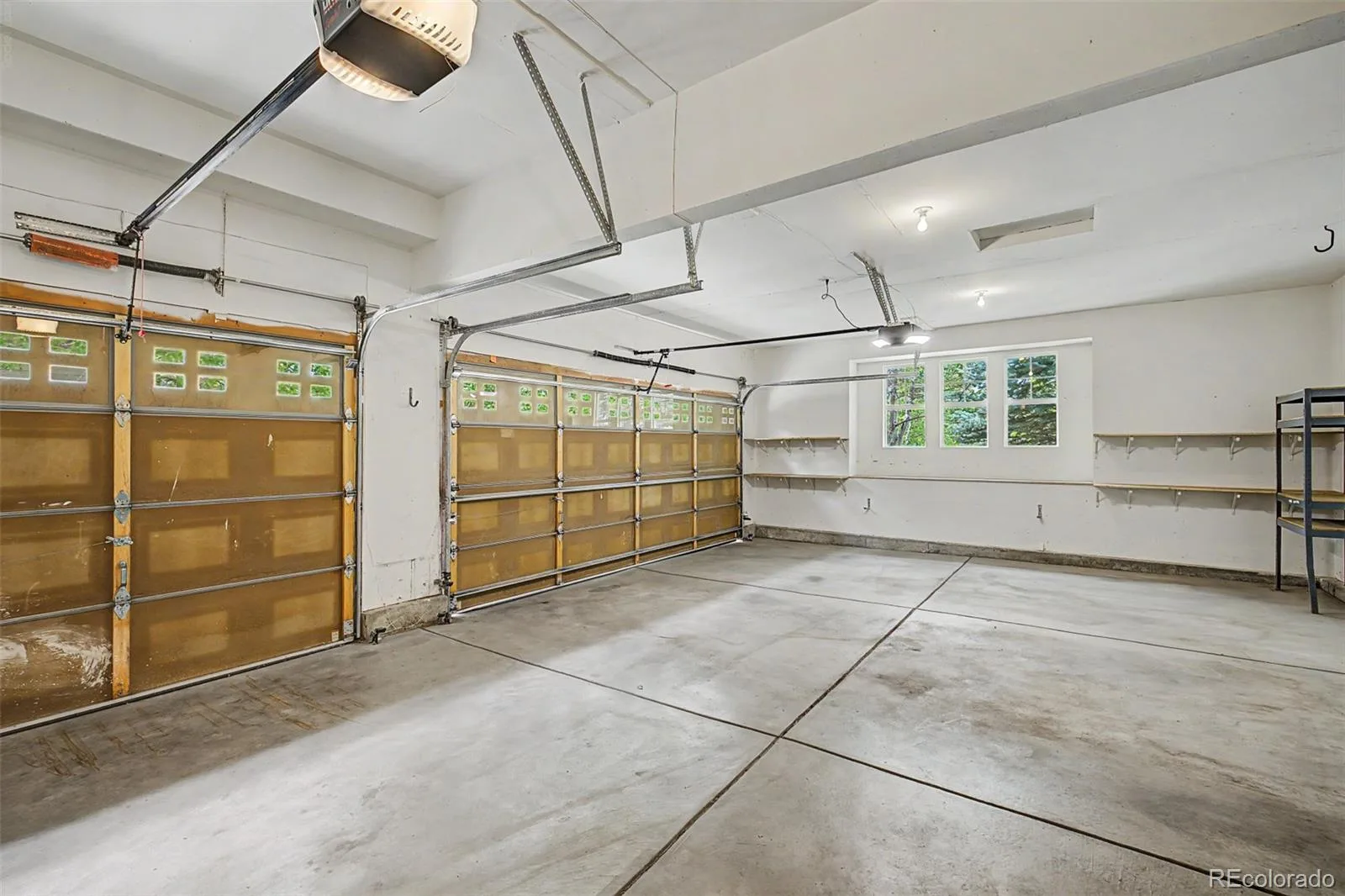 7318 S Millbrook Street Aurora CO 80016 | MLS #REC6439958 08052026143737 1600 40