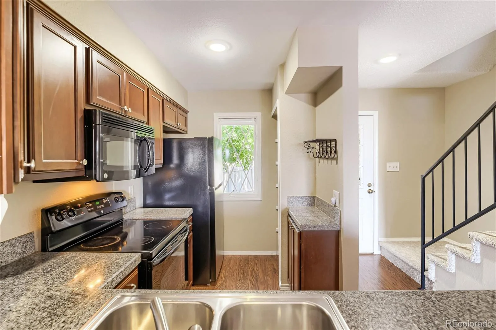 1699 S Trenton Street #33 Denver CO 80231 | MLS #REC6441644 07232026063347 1600 4