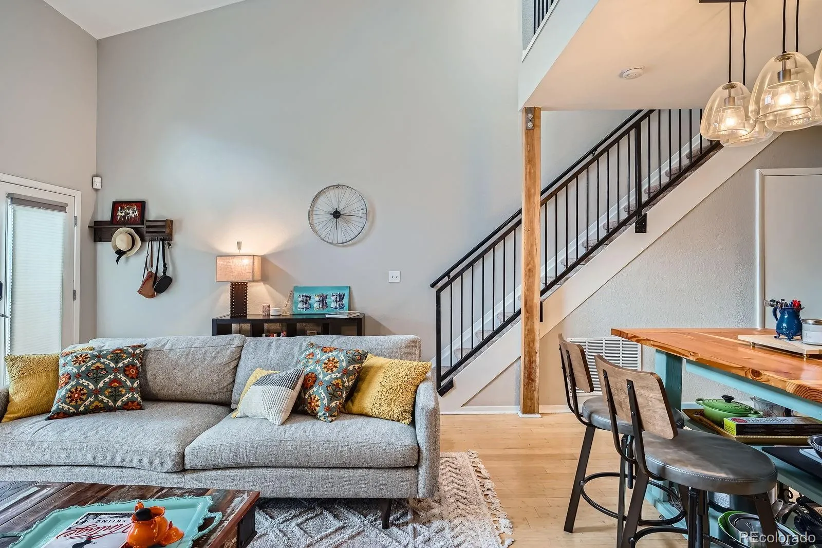 04032026185158 1600 11