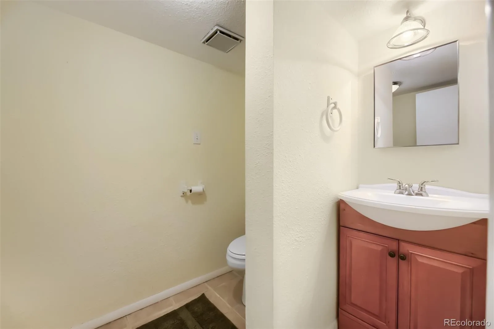 7496 W Cedar Circle Lakewood CO 80226 | MLS #REC6447494 08242026180002 1600 23