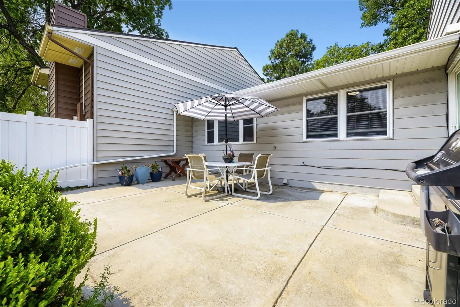 7496 W Cedar Circle Lakewood CO 80226 | MLS #REC6447494 08242026180002 1600 26