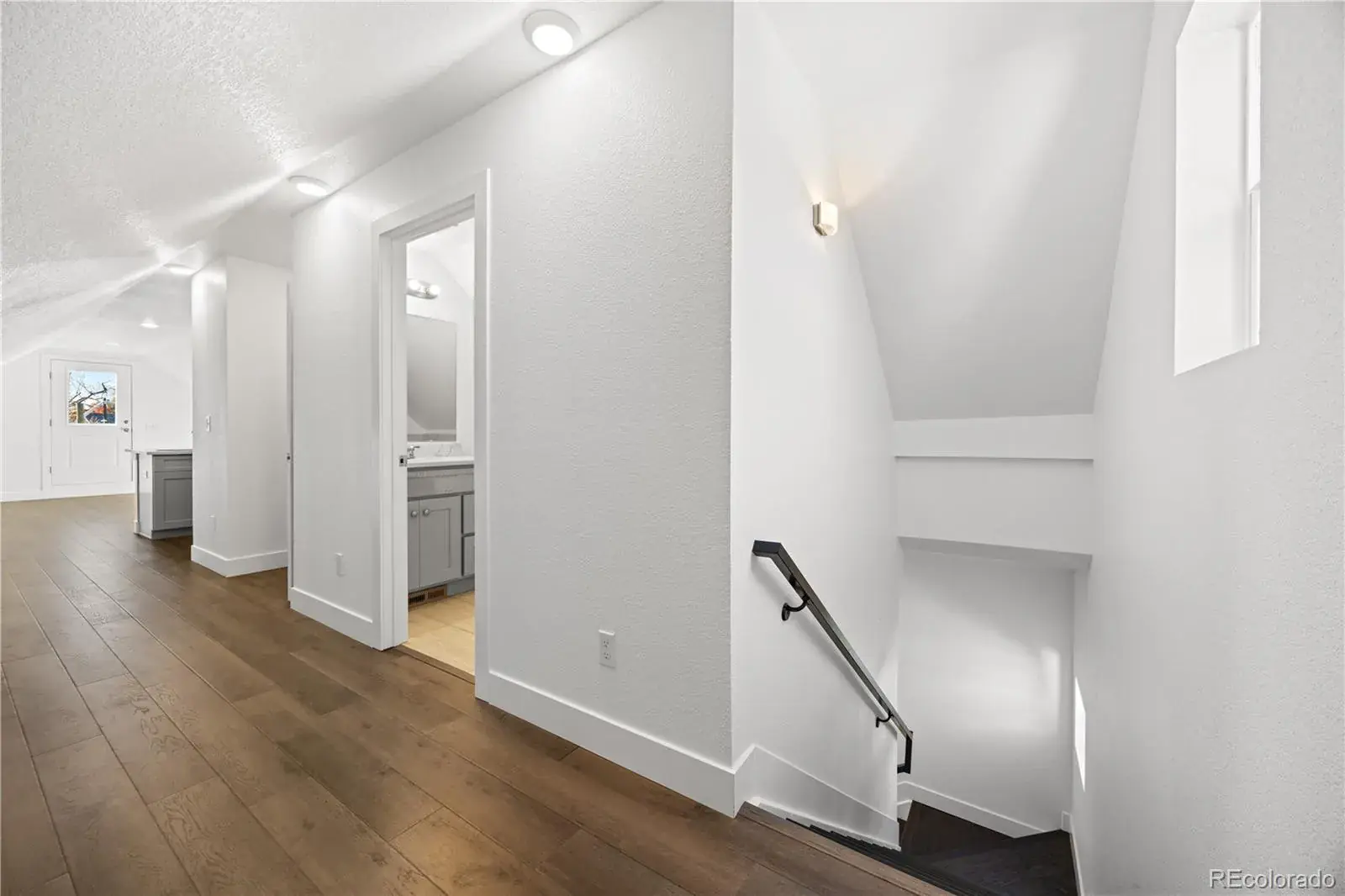 03032026165618 1600 19