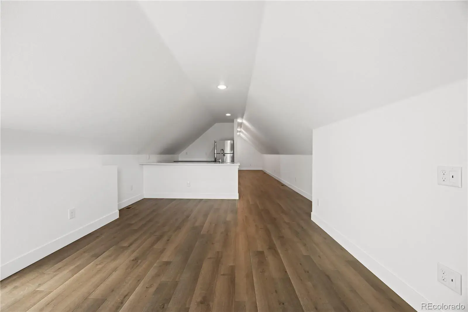 03032026165618 1600 23