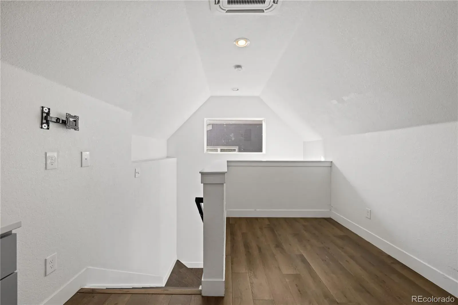 03032026165618 1600 29