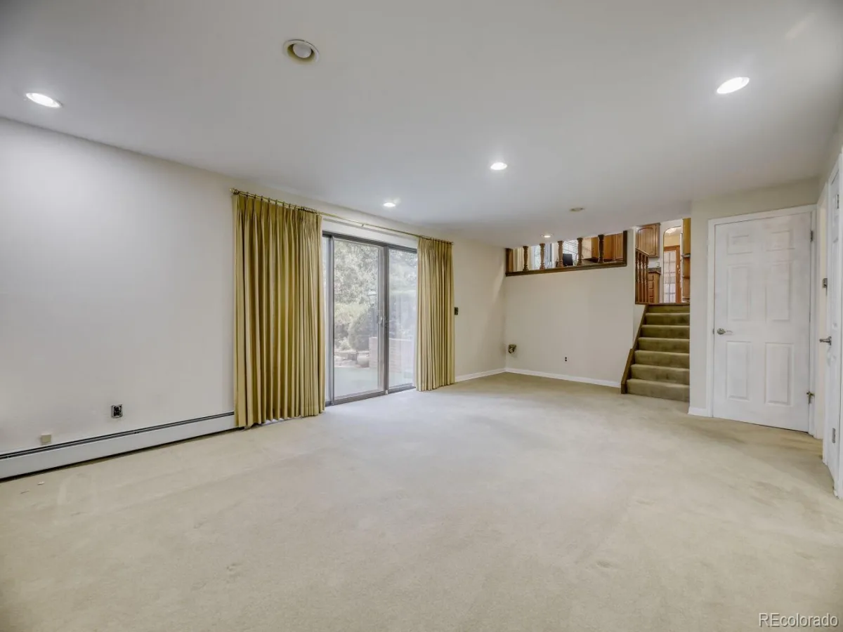 3724 S Poplar Street Denver CO 80237 | MLS #REC6448108 07202026232955 1200 13