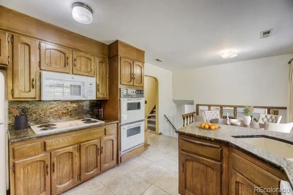 3724 S Poplar Street Denver CO 80237 | MLS #REC6448108 07202026232955 600 8