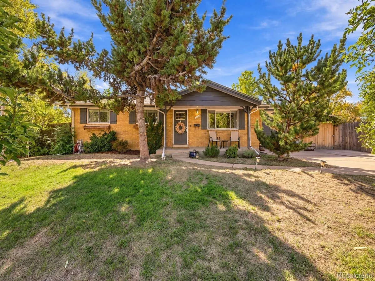 8244 W Iowa Avenue Lakewood CO 80232 | MLS #REC6448445 10072026151342 1200 1
