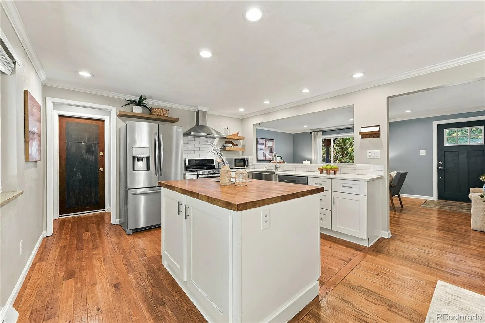 8244 W Iowa Avenue Lakewood CO 80232 | MLS #REC6448445 10072026151342 1600 8
