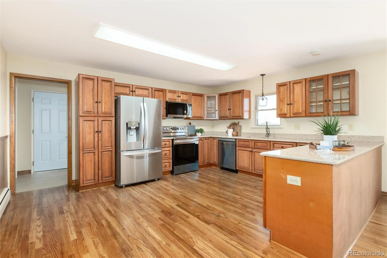 04092026112032 1600 10