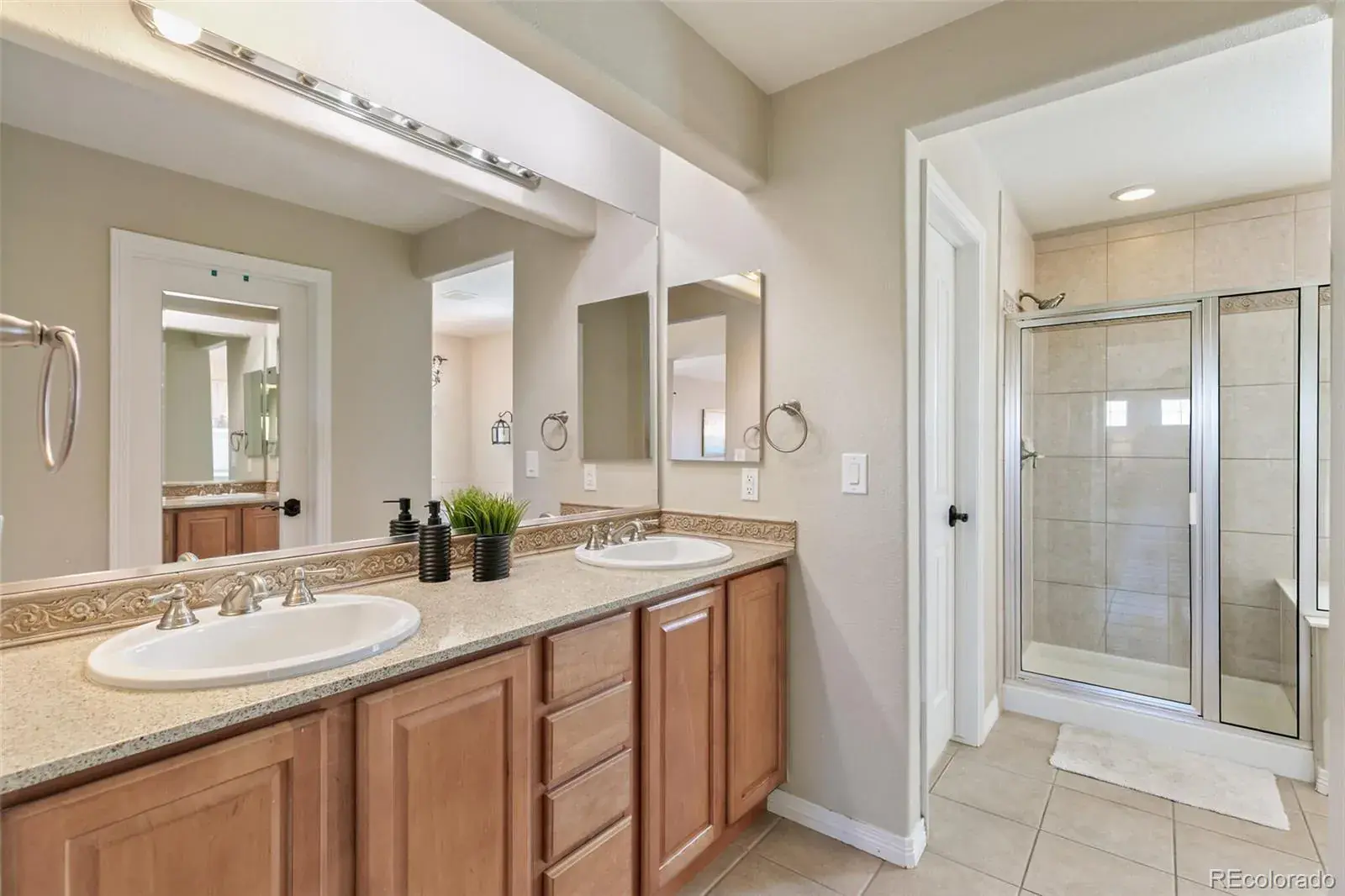 09122025190626 1600 16