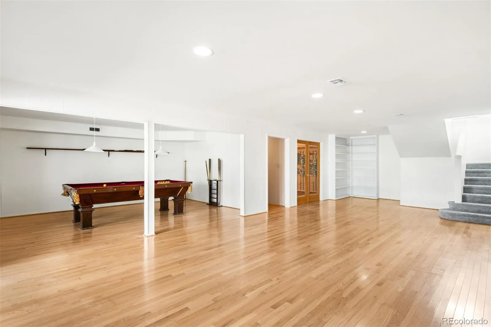 04102026152533 1600 33