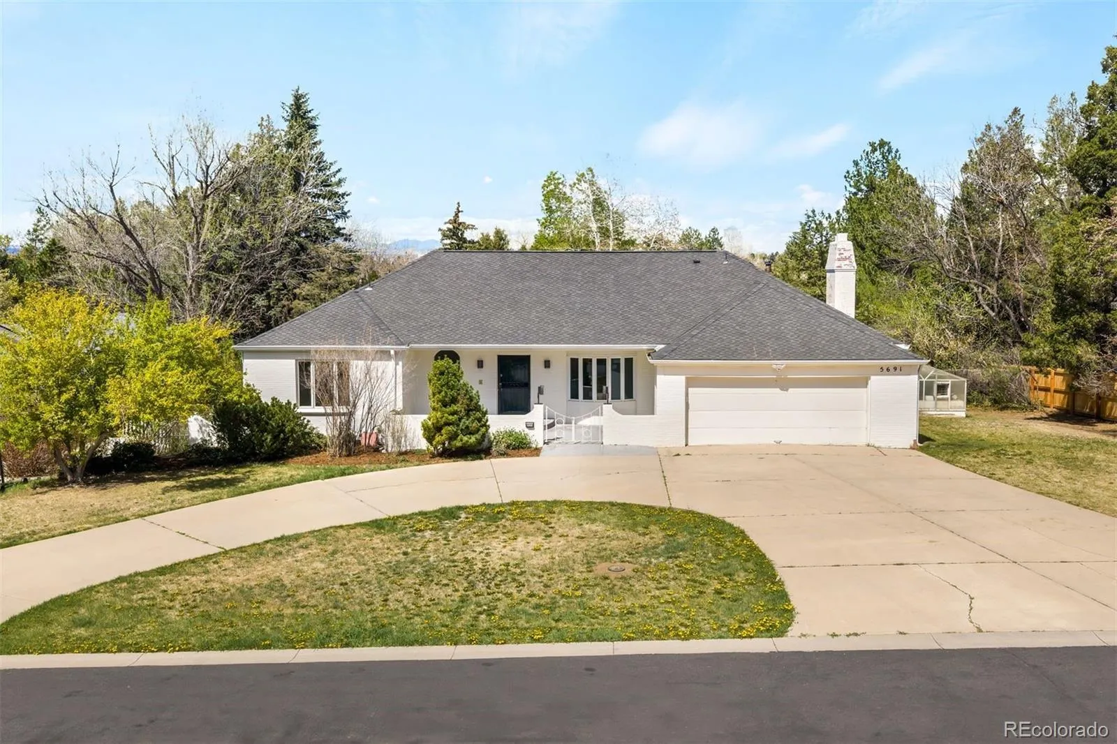 04102026152533 1600 40