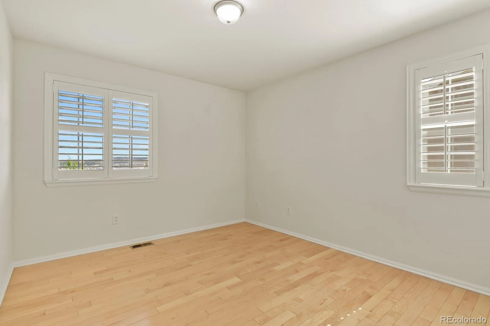 2887 Night Song Way Castle Rock CO 80109 | MLS #REC6451218 07172026020333 1600 28