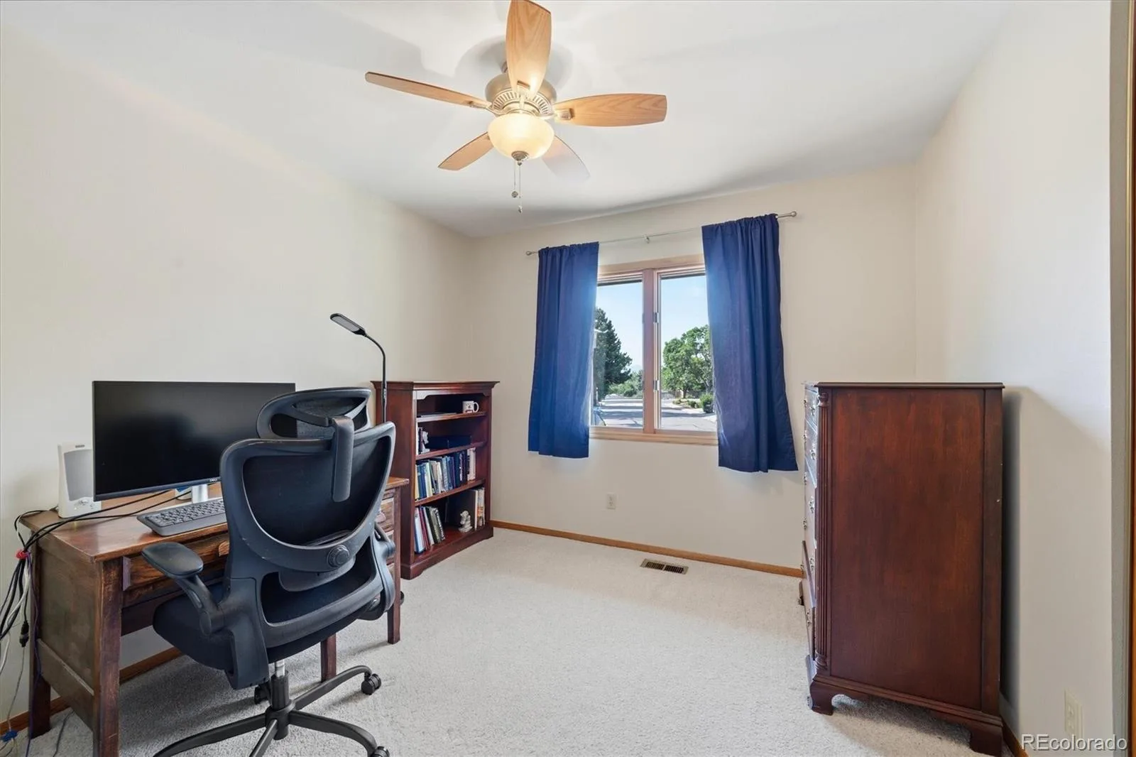 11707 W Jewell Drive Lakewood CO 80228 MLS #REC6452499 07092026182400 1600 18