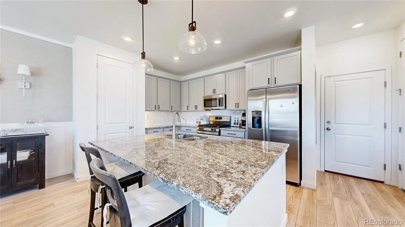 17928 Galapagos Street Broomfield CO 80023 | MLS #REC6454996 07272026162803 1600 5