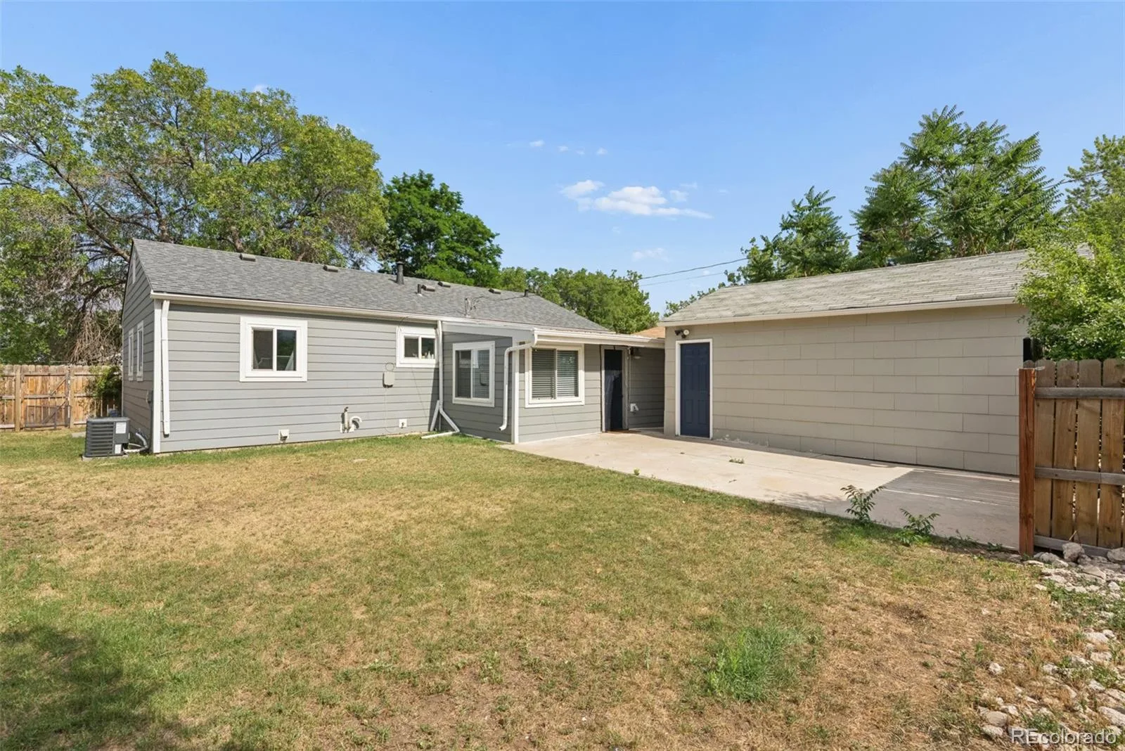 1251 S Seneca Way Denver CO 80223 MLS #REC6456090 07092026004916 1600 27