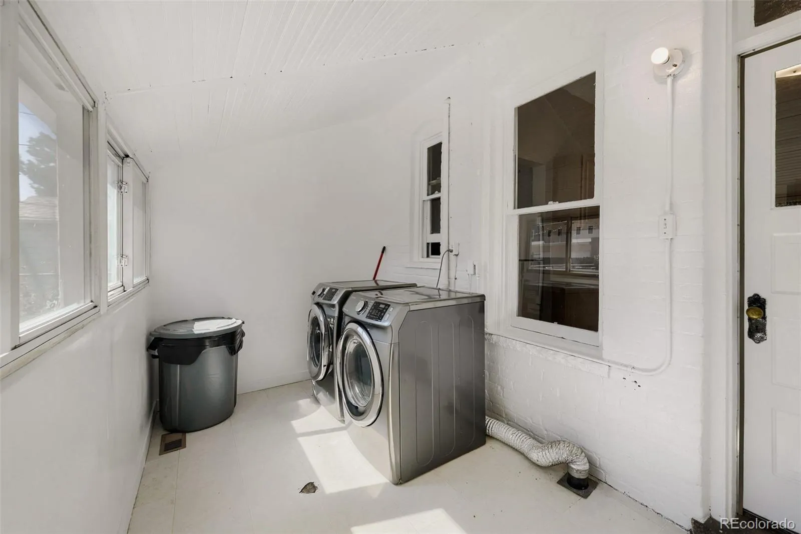 70 Fox Street Denver CO 80223 MLS #REC6459150 05142026235112 1600 21