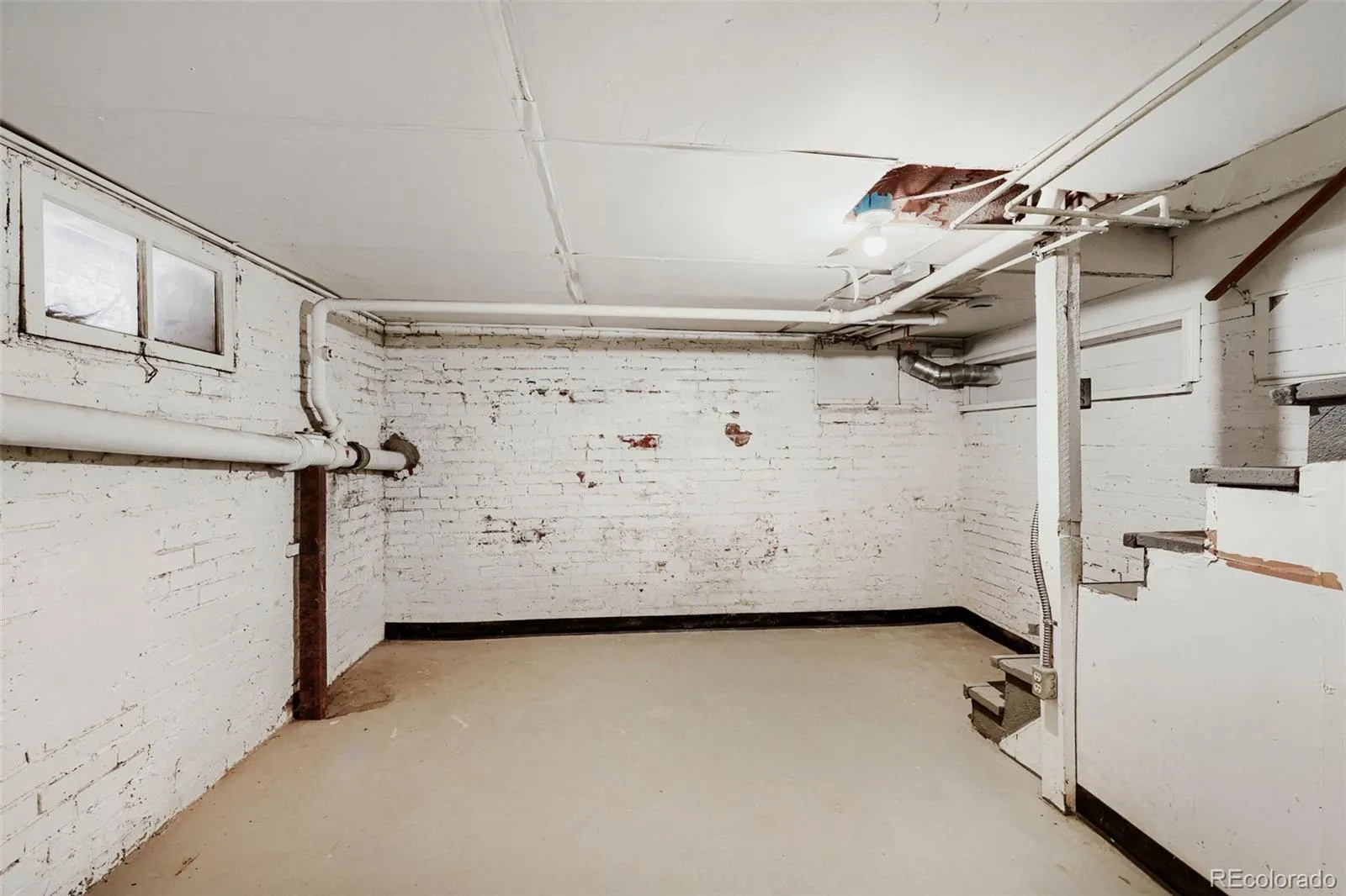 70 Fox Street Denver CO 80223 MLS #REC6459150 05142026235112 1600 23