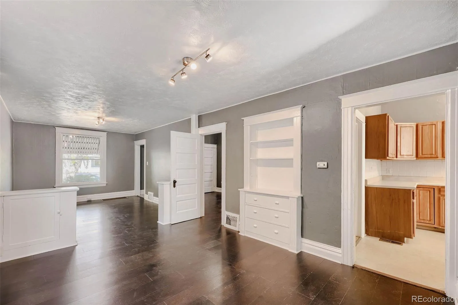 70 Fox Street Denver CO 80223 MLS #REC6459150 05142026235112 1600 9