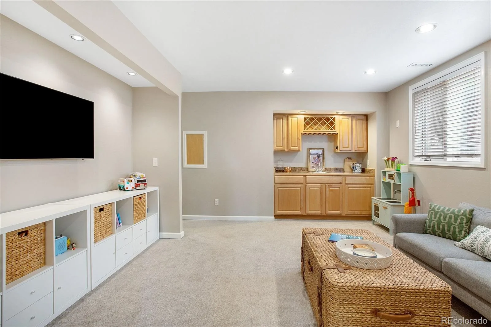 7269 S Sundown Circle Littleton CO 80120 | MLS #REC6459241 10062026034956 1600 29
