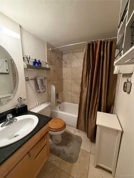 909 N Logan Street #6D Denver CO 80203 MLS #REC6459678 04282026163324 800 7