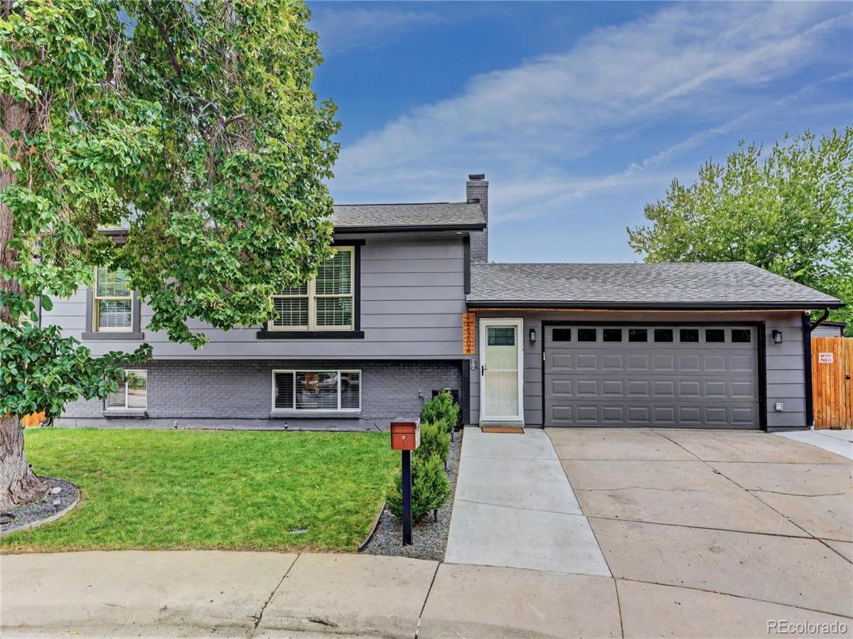 15304 E Idaho Place Aurora CO 80017 | MLS #REC6460139 MLS #REC6460139 image #0