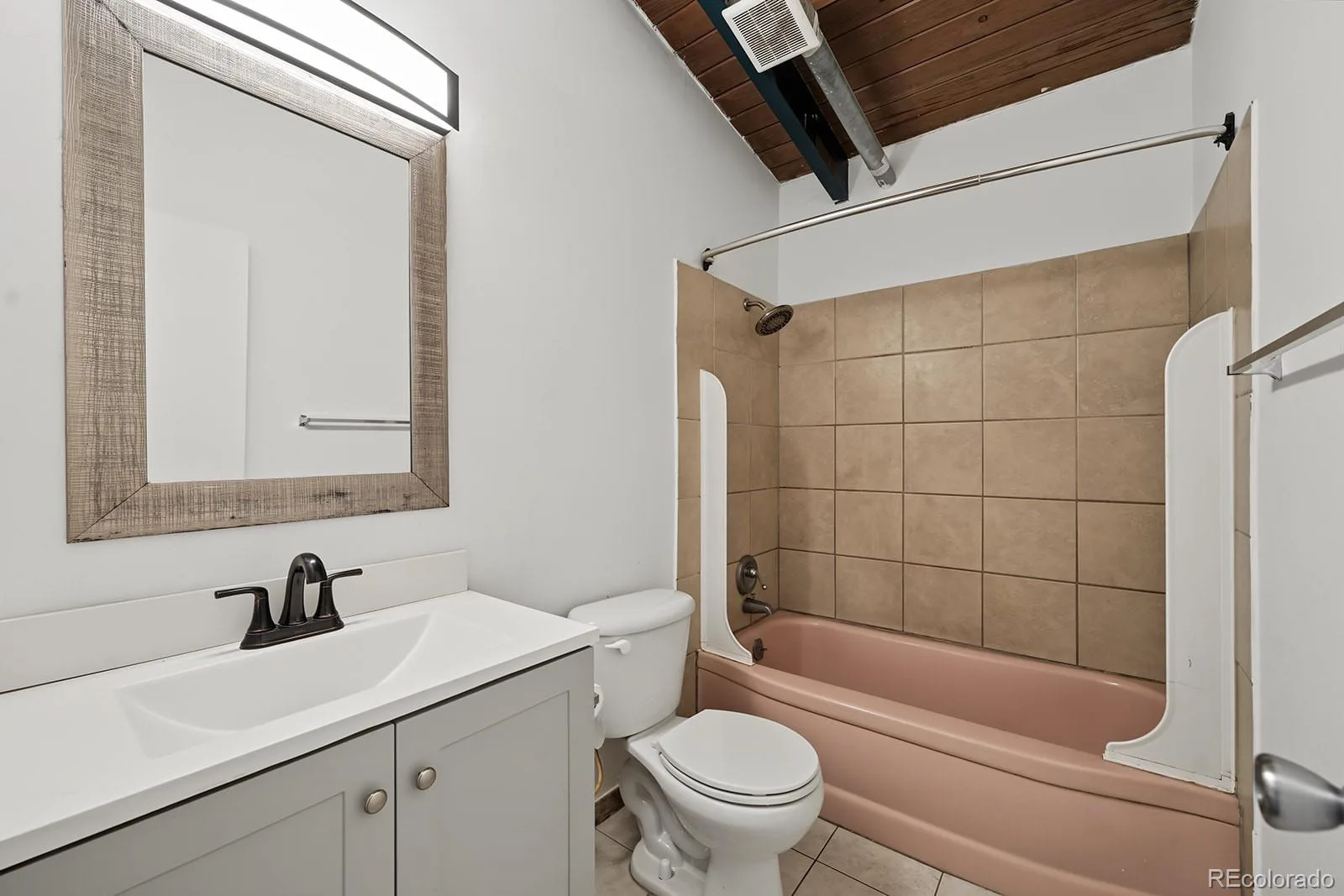 539 Gray Court Denver CO 80226 MLS #REC6460571 07152026081512 1600 21