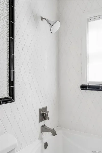 03202026221446 800 16