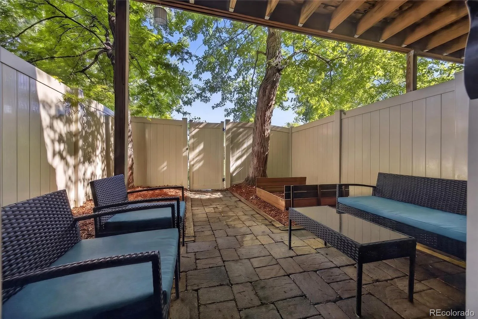 9691 W Chatfield Avenue #C Littleton CO 80128 | MLS #REC6461517 08012026231502 1600 24