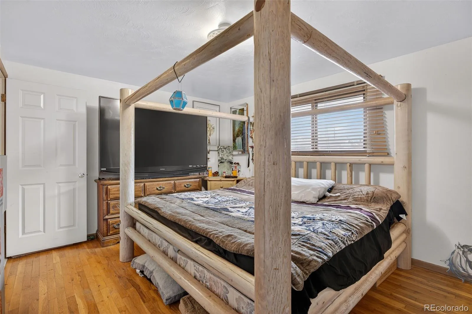 04202026182524 1600 23