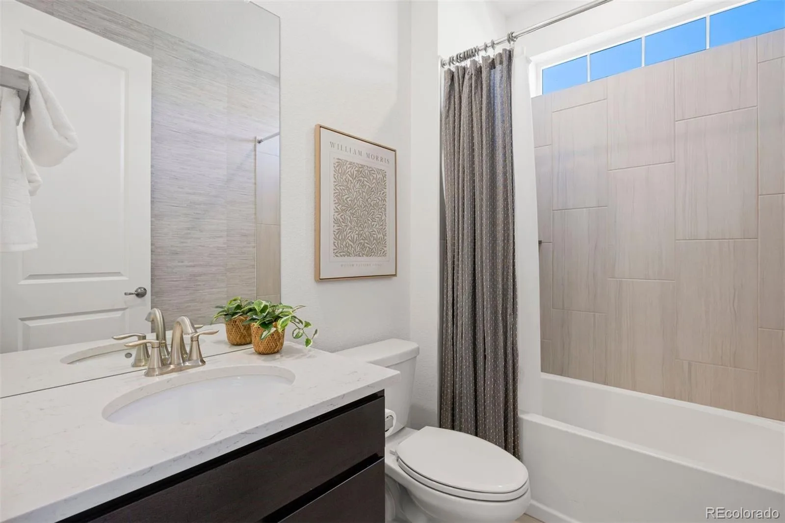 22580 E Rockinghorse Parkway Aurora CO 80016 | MLS #REC6463579 10162026222733 1600 18