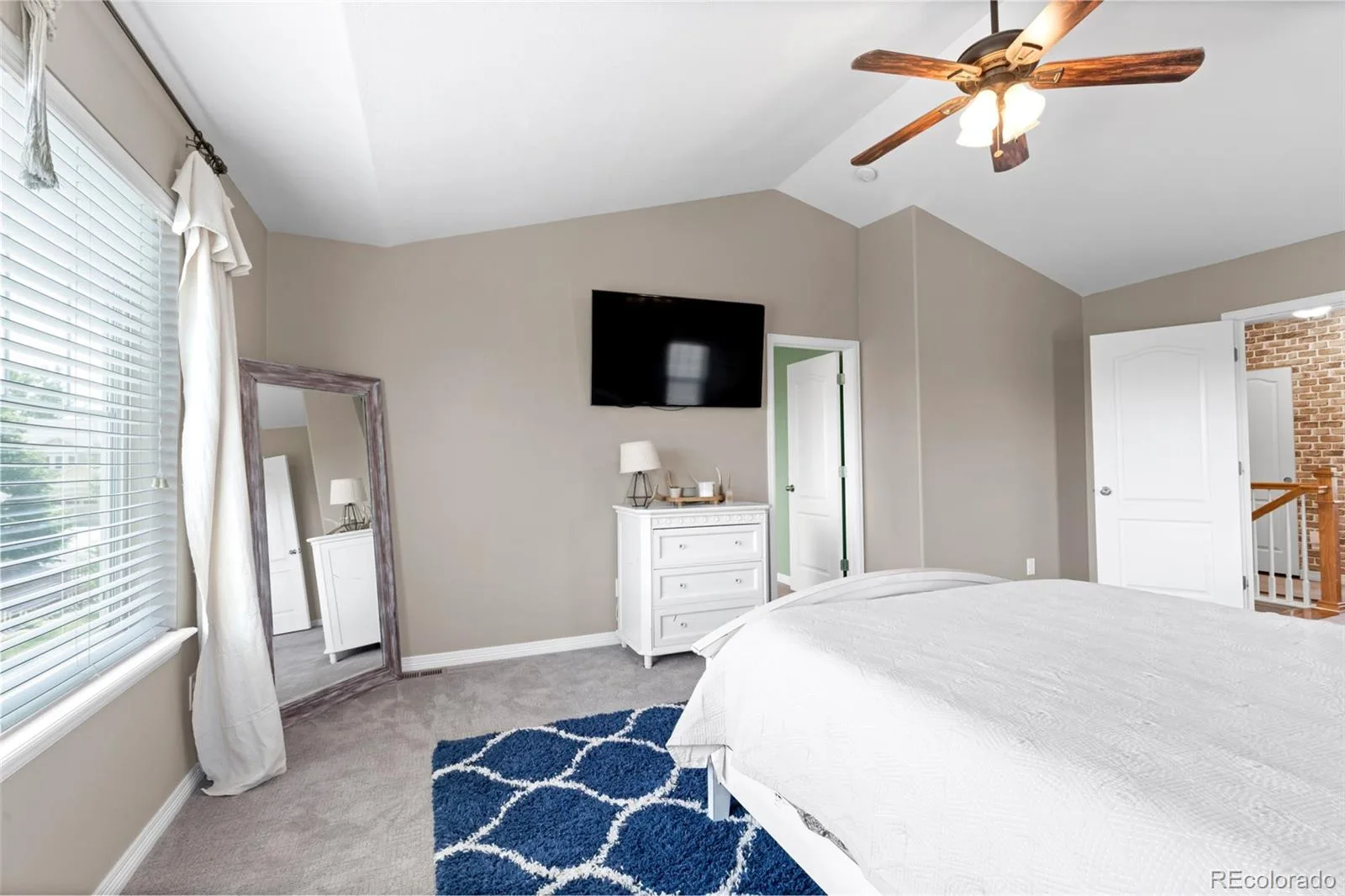 82 S Newbern Way Aurora CO 80018 | MLS #REC6464035 07242026182828 1600 12