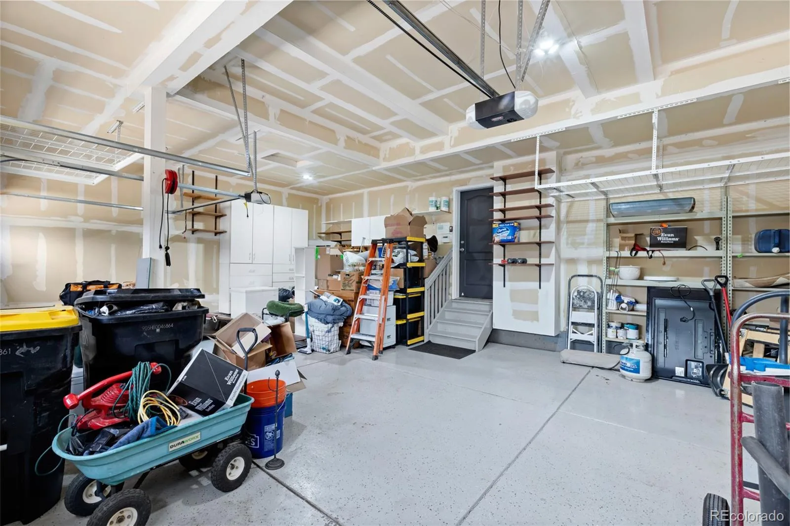 82 S Newbern Way Aurora CO 80018 | MLS #REC6464035 07242026182828 1600 29