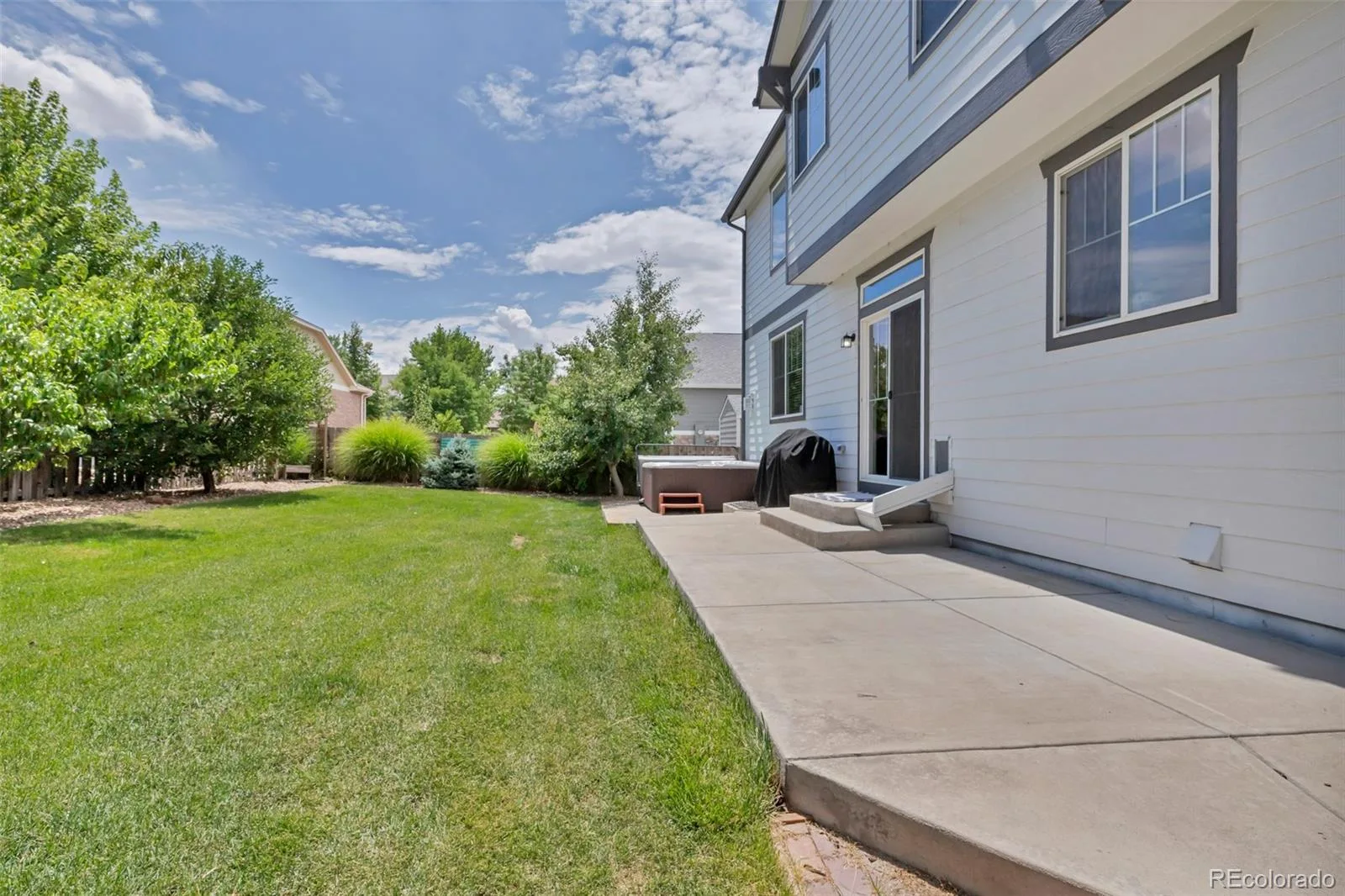 82 S Newbern Way Aurora CO 80018 | MLS #REC6464035 07242026182828 1600 37