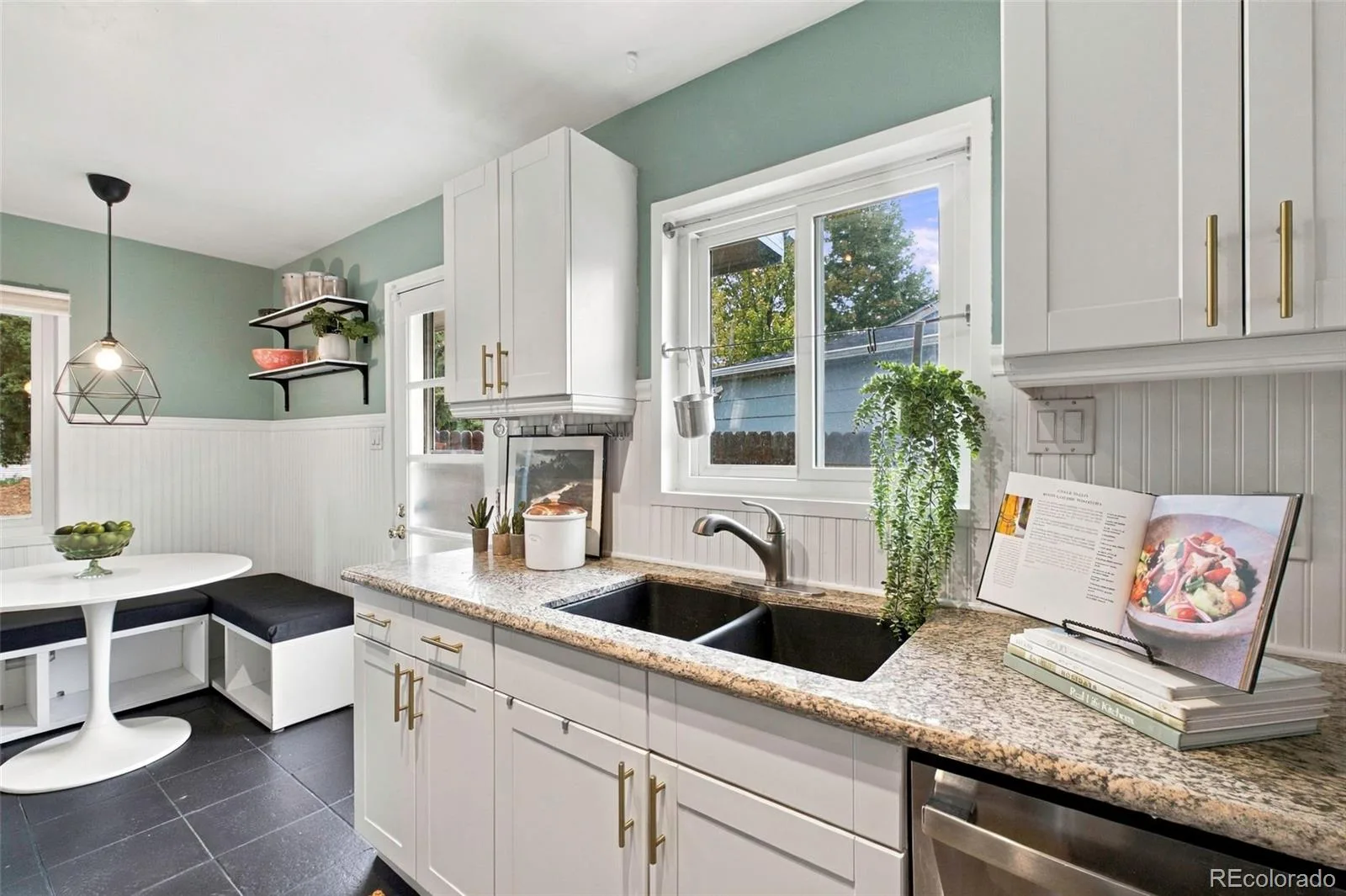 1370 S Ivy Way Denver CO 80224 | MLS #REC6468335 10172026012243 1600 13