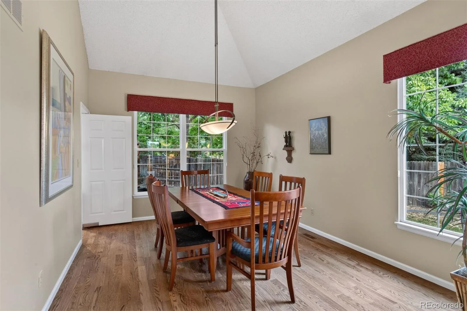 5927 E Jamison Lane Centennial CO 80112 | MLS #REC6470146 08032026155707 1600 8