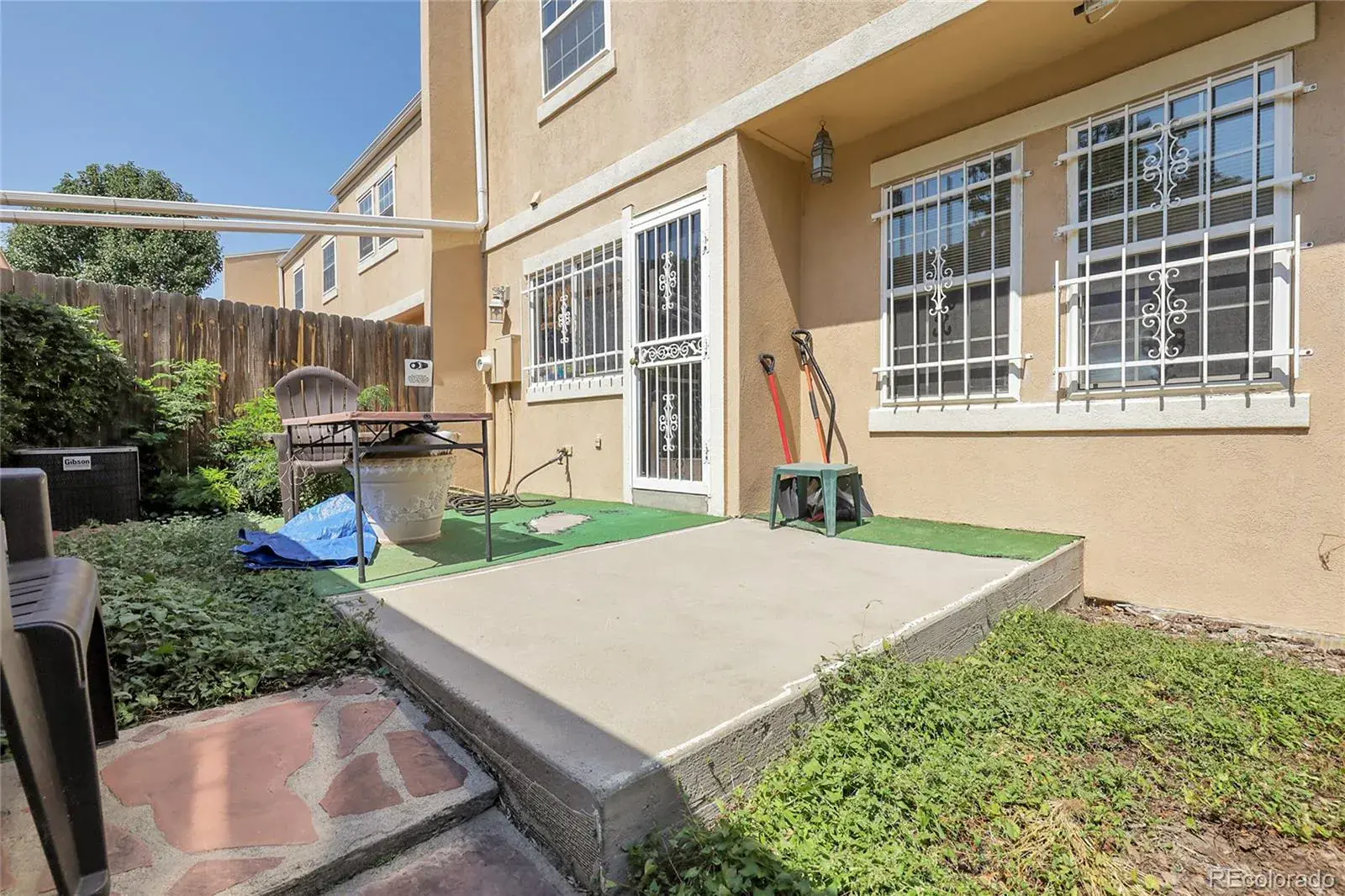 2864 S Vaughn Way Aurora CO 80014 | MLS #REC6470343 02032026192506 1600 22